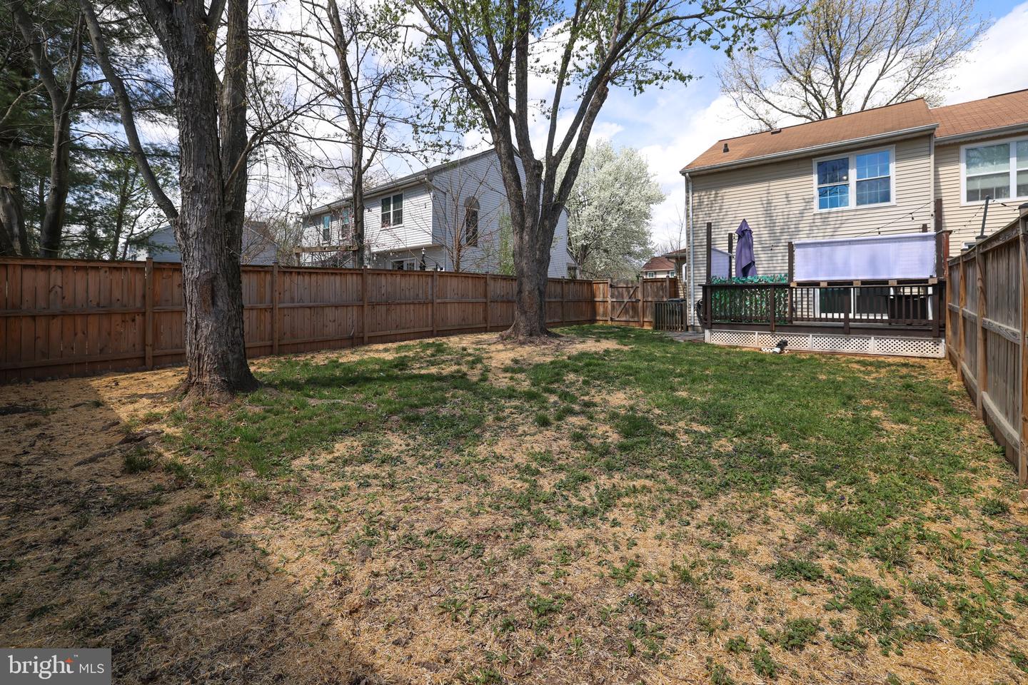 1003 Nelson Ct NE