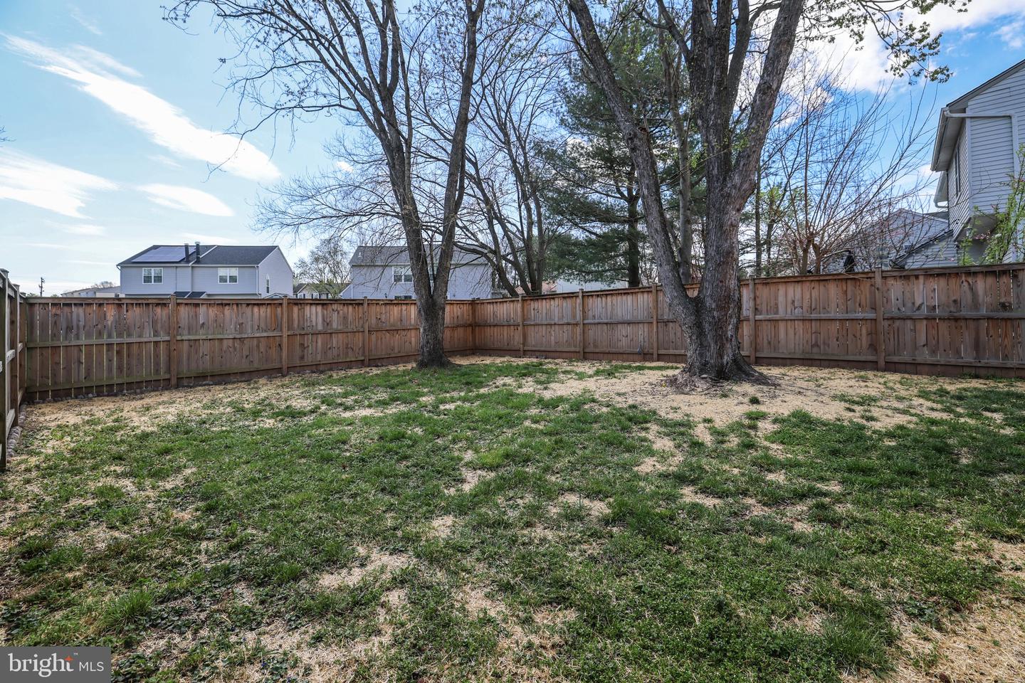 1003 Nelson Ct NE