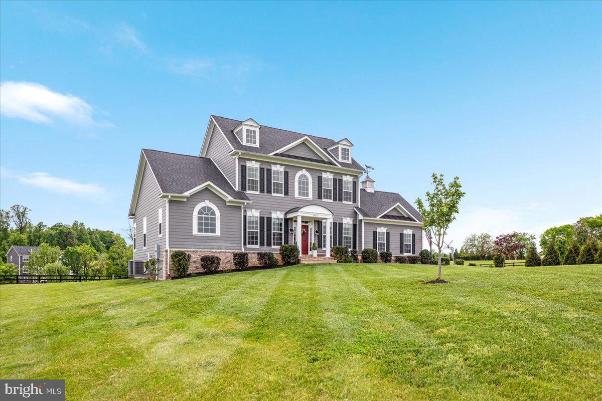 39571 Charles Henry Pl