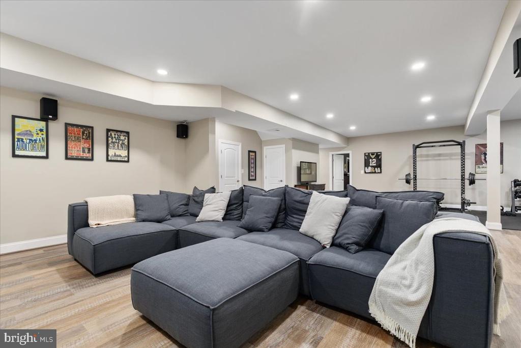 39571 Charles Henry Pl