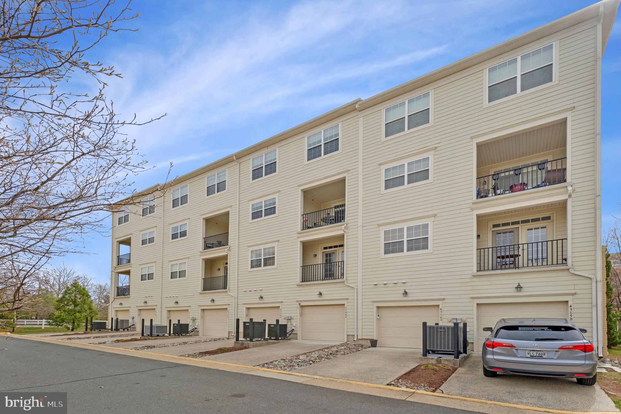 43662 MCDOWELL SQUARE