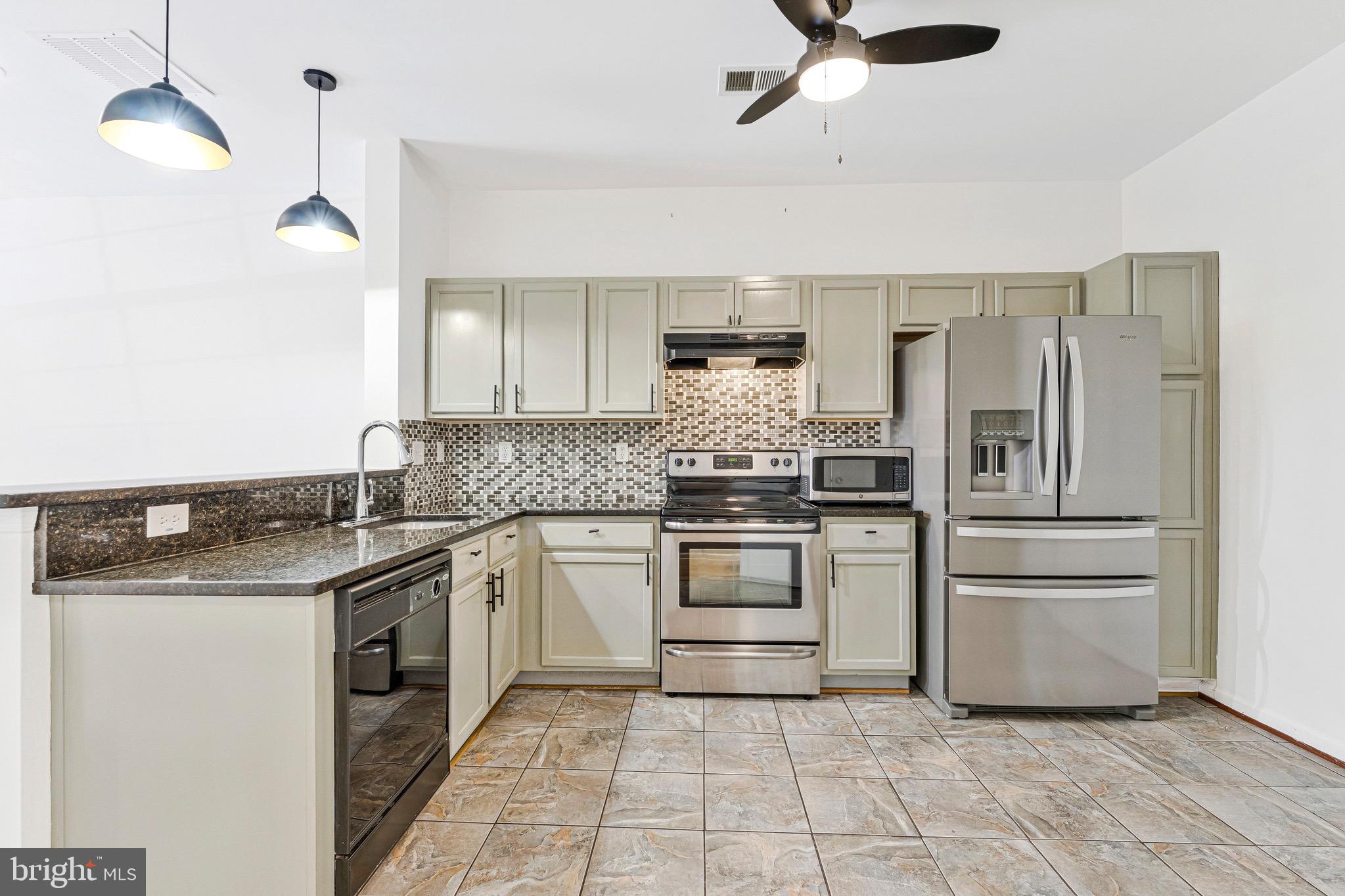 43662 MCDOWELL SQUARE