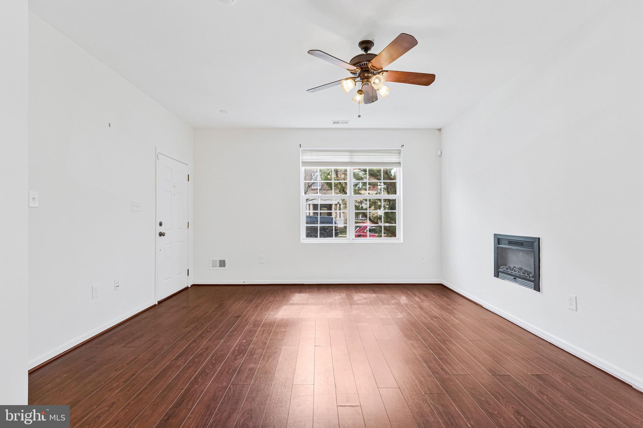 43662 MCDOWELL SQUARE