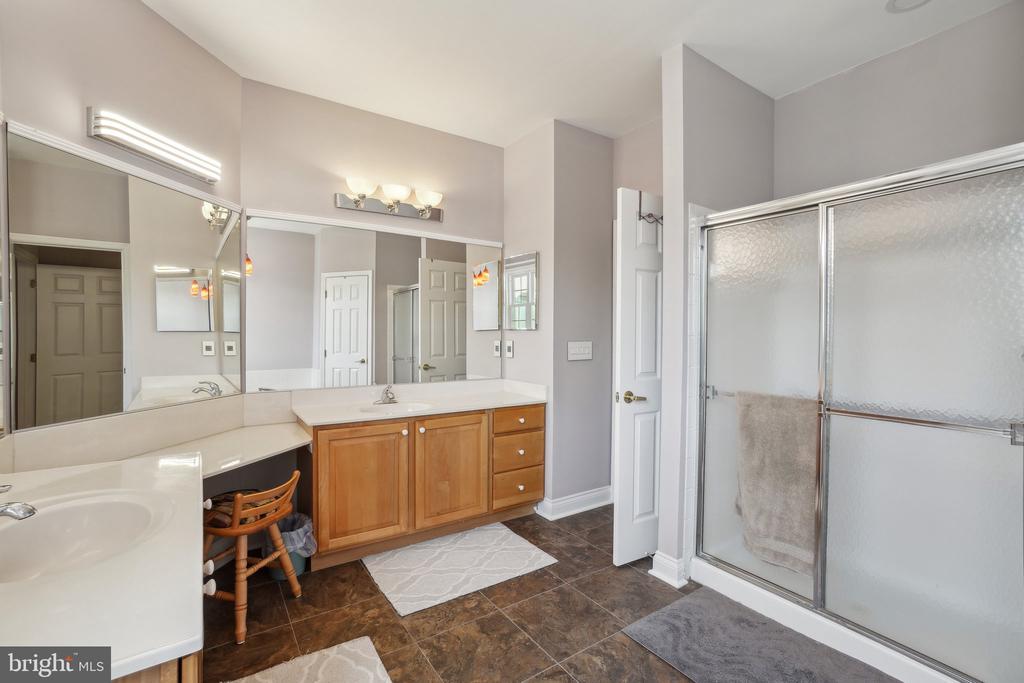 13882 CINCH LANE