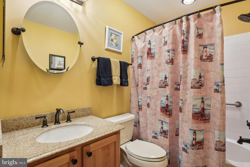 13882 CINCH LANE