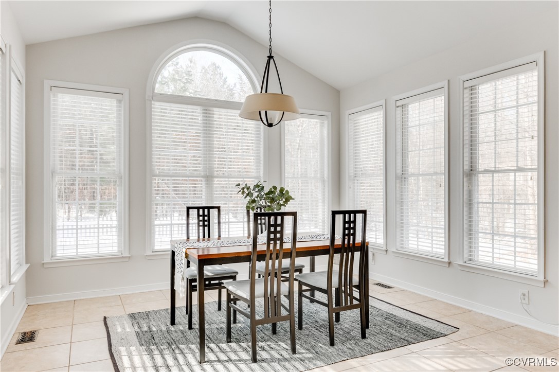 7812 Hampton Manor Ct