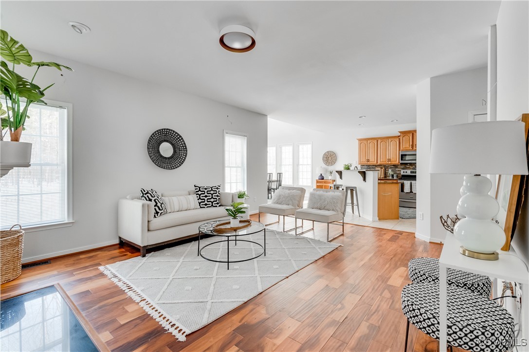 7812 Hampton Manor Ct