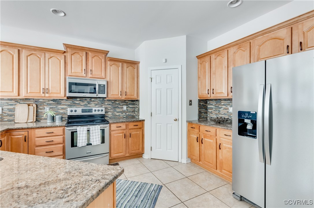 7812 Hampton Manor Ct