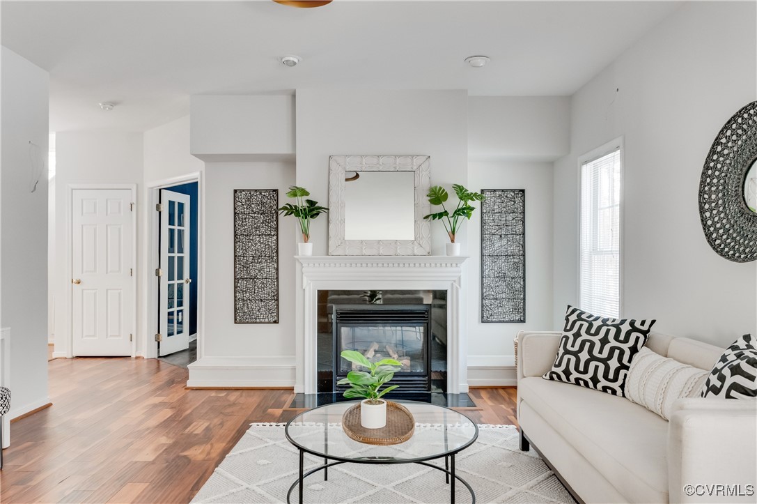 7812 Hampton Manor Ct