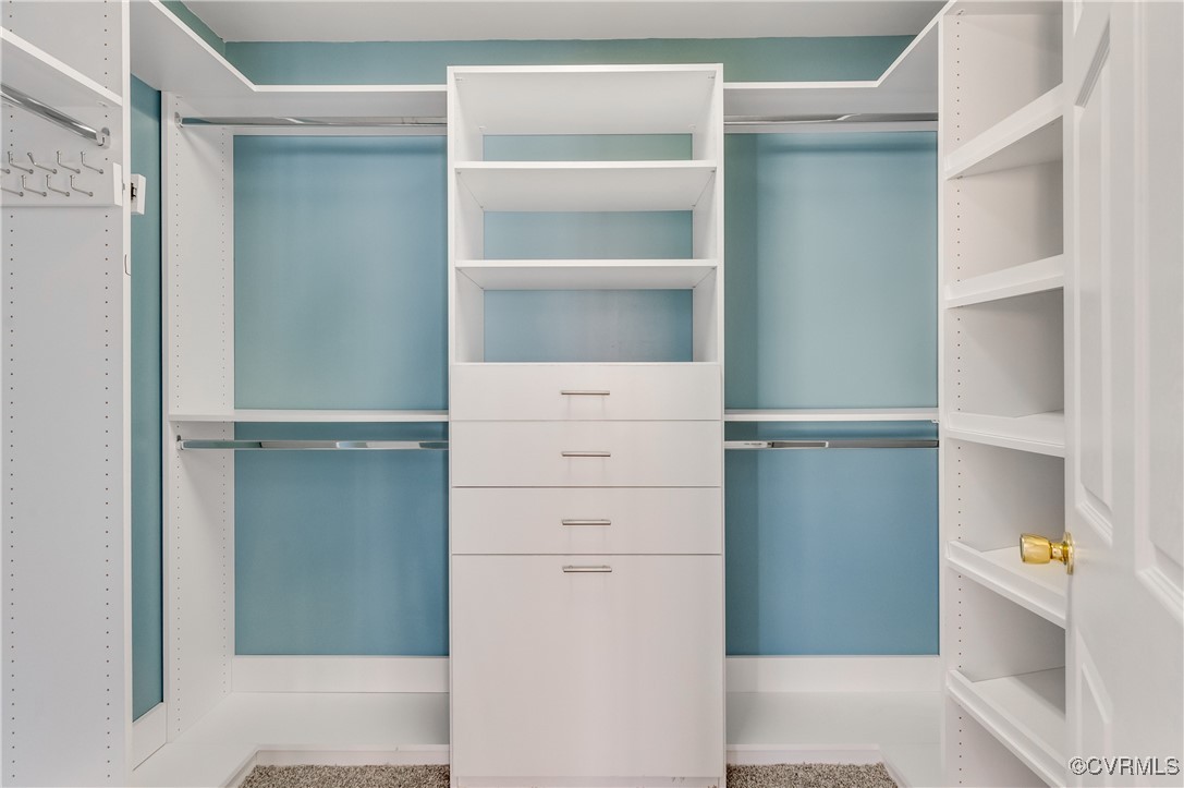 7812 Hampton Manor Ct