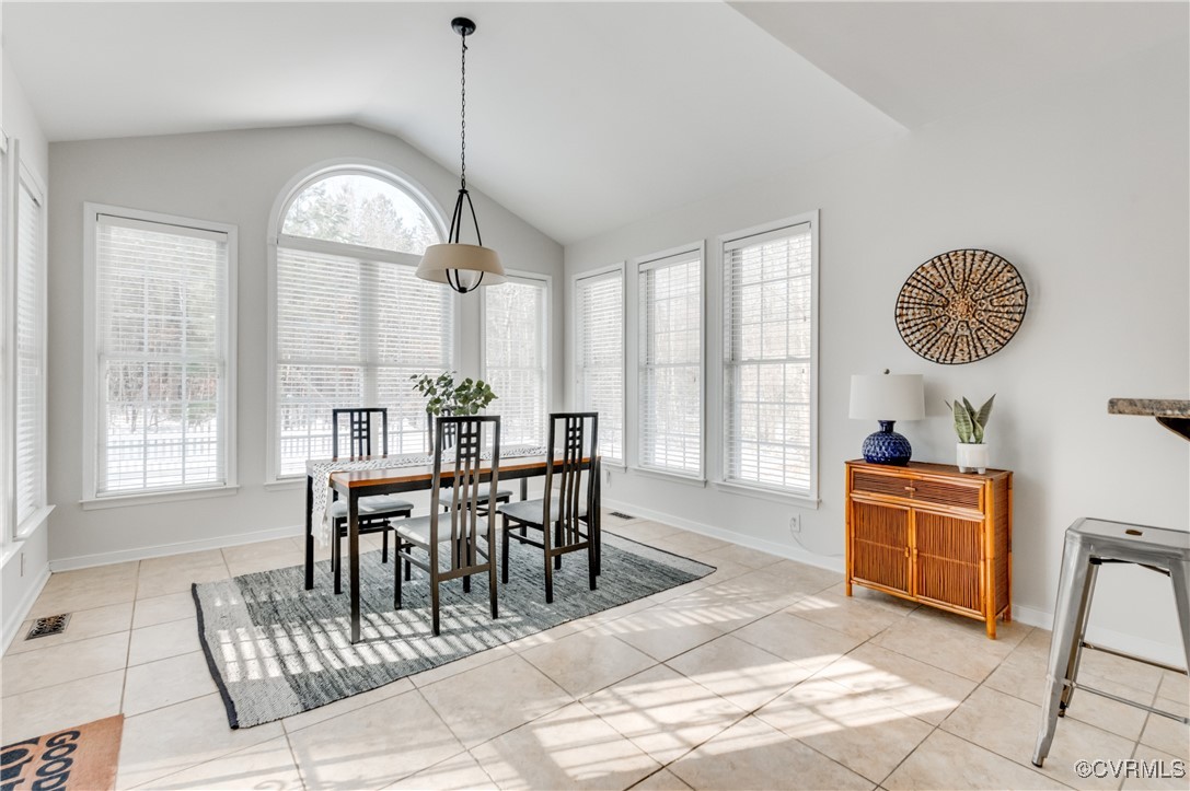 7812 Hampton Manor Ct