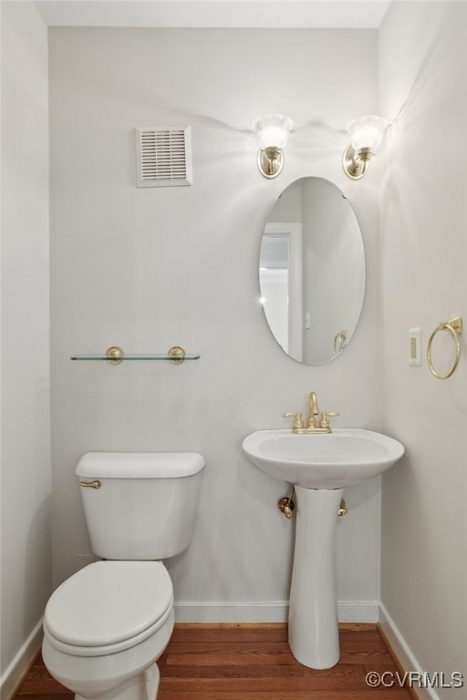 3415 Sherwood Bluff Way