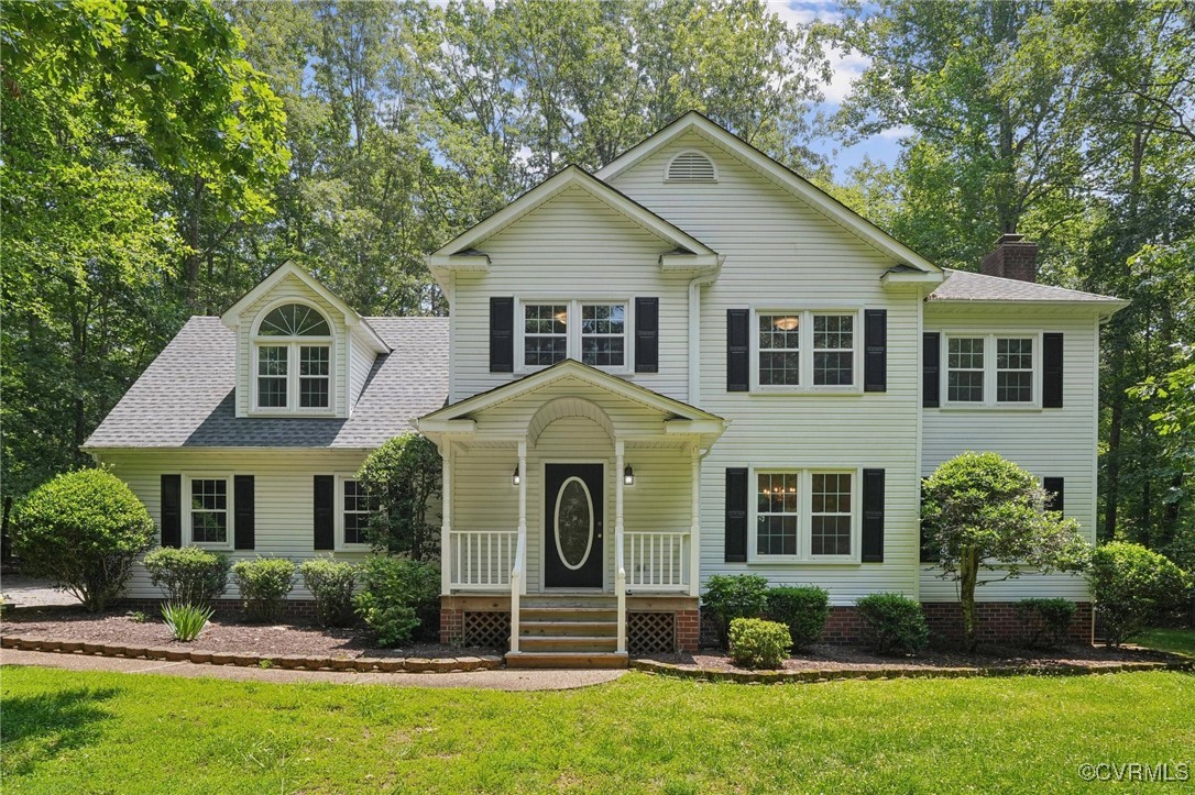 3415 Sherwood Bluff Way