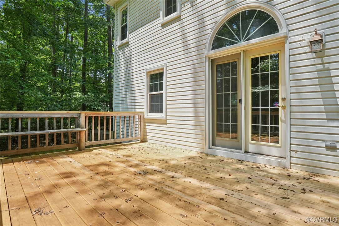 3415 Sherwood Bluff Way