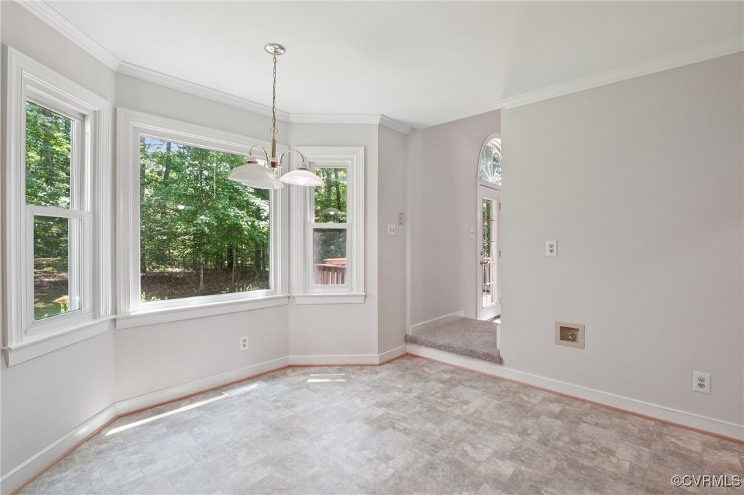 3415 Sherwood Bluff Way