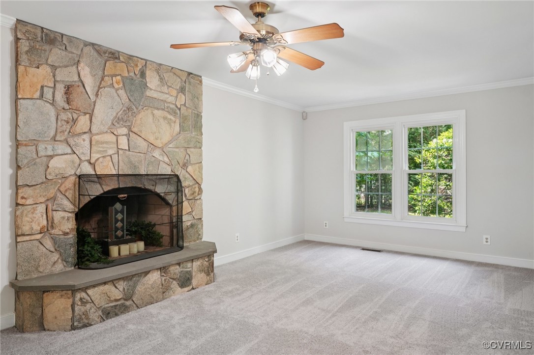 3415 Sherwood Bluff Way