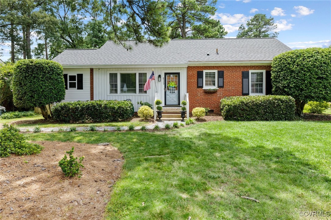 8529 Spalding Dr