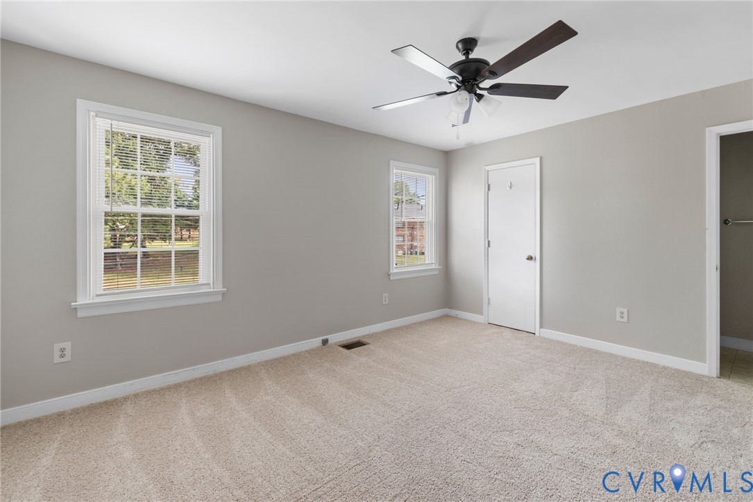 2218 Kingsbrook Dr