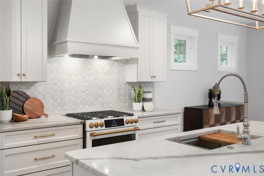 13800 Summerlook Ln