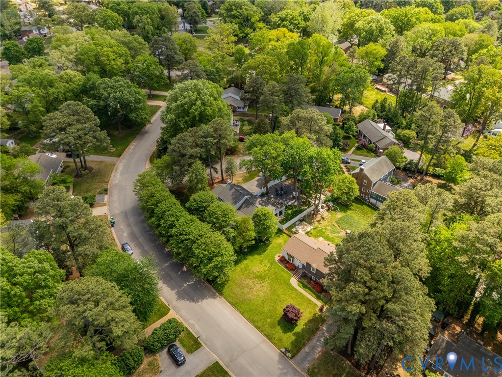 9513 Skyview Dr
