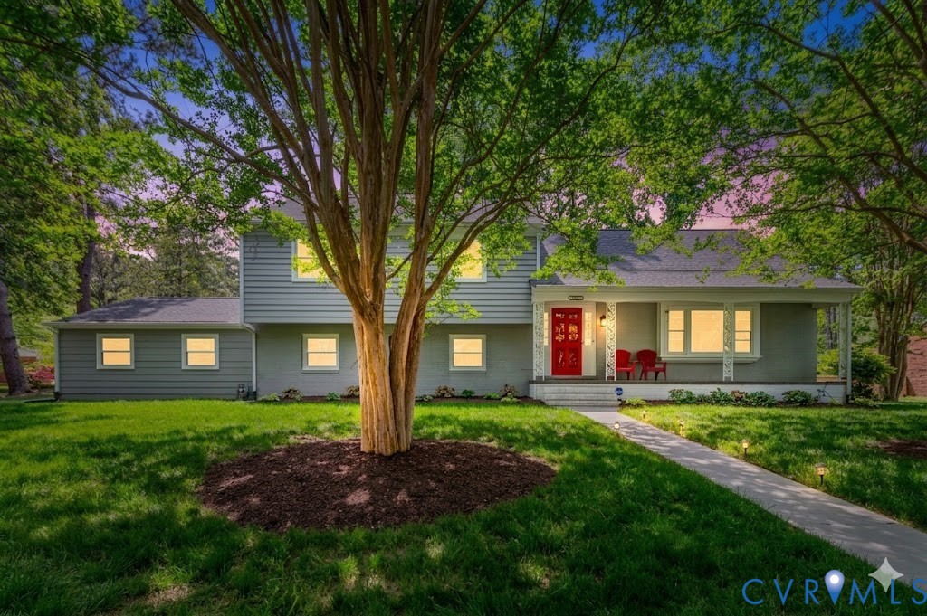 9513 Skyview Dr