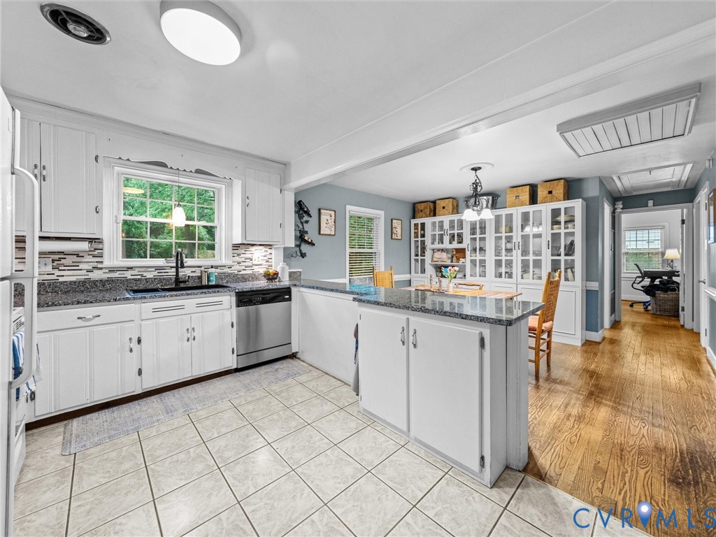 3342 Scottview Dr