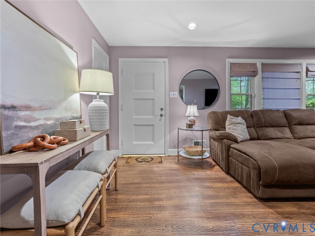 3342 Scottview Dr