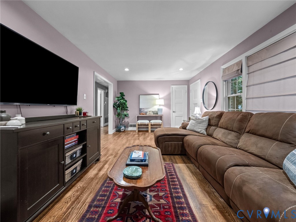 3342 Scottview Dr