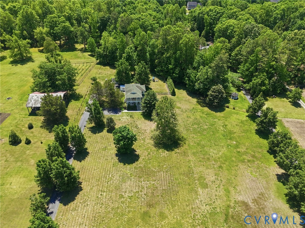 8136 Warriner Rd