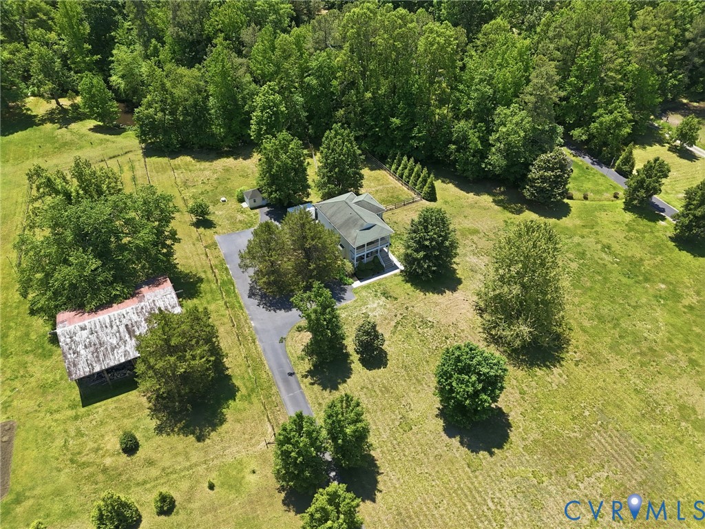 8136 Warriner Rd