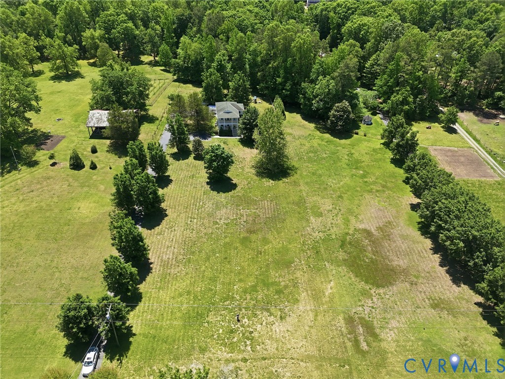 8136 Warriner Rd