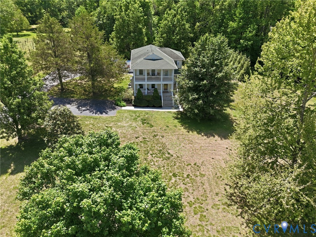 8136 Warriner Rd