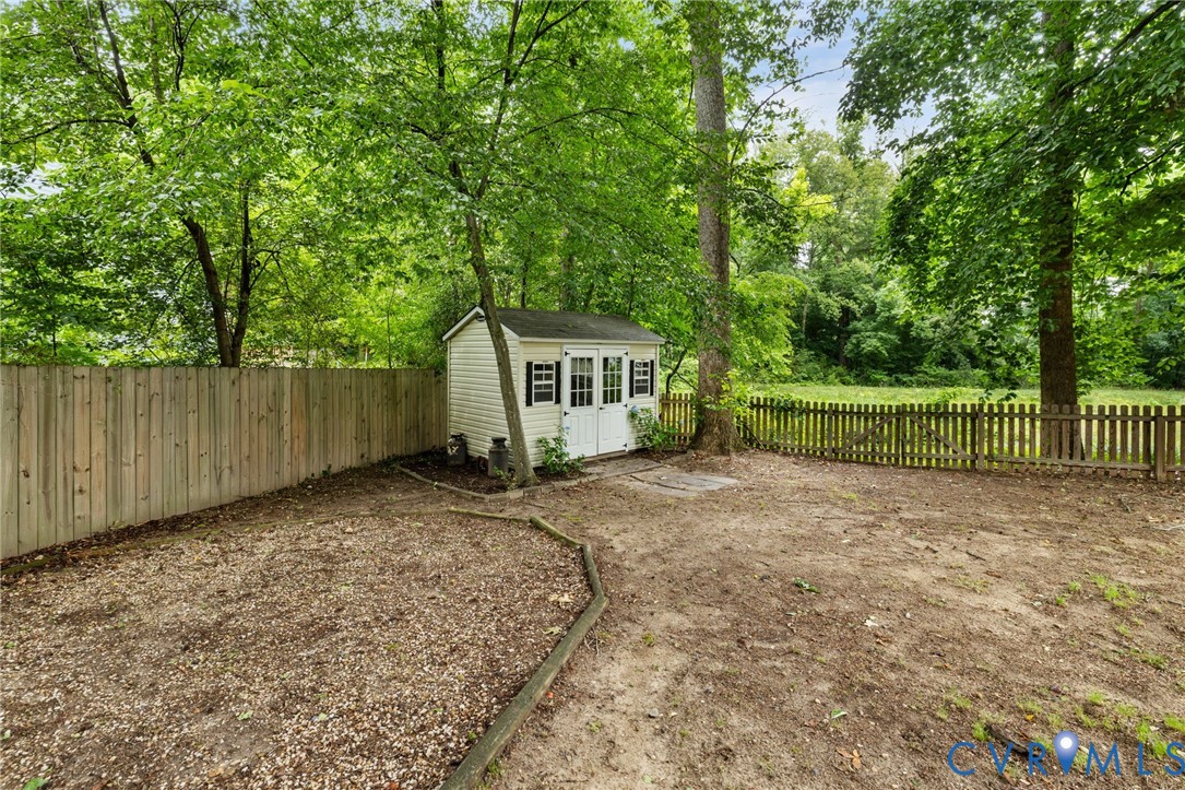10169 Grand Oaks Dr