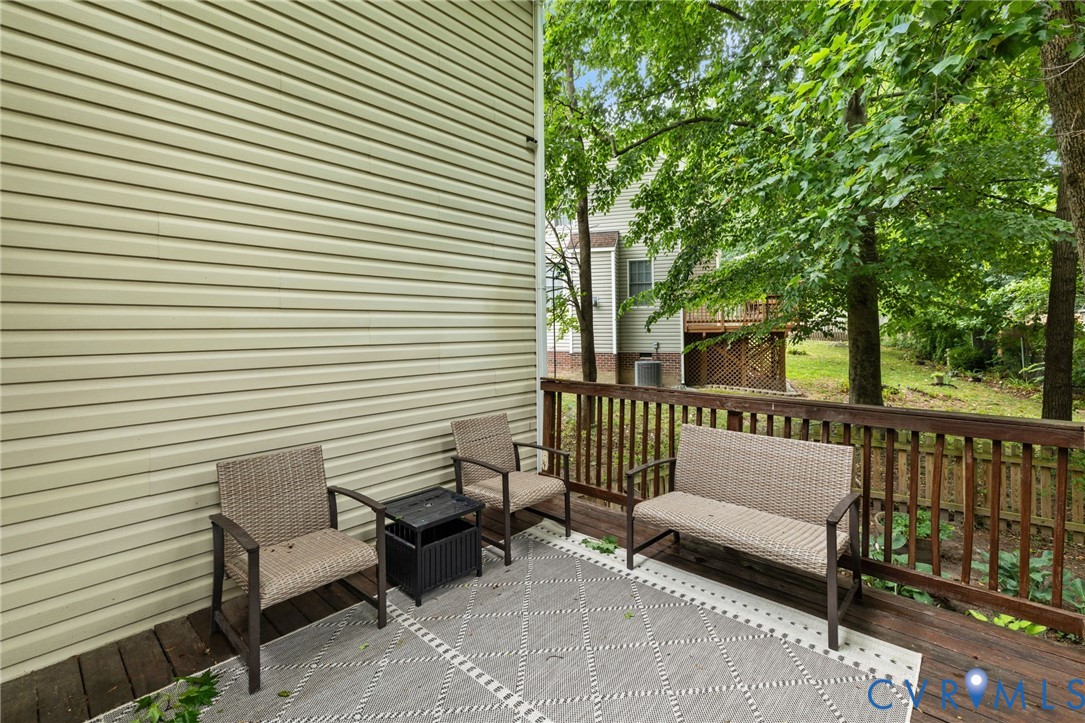 10169 Grand Oaks Dr