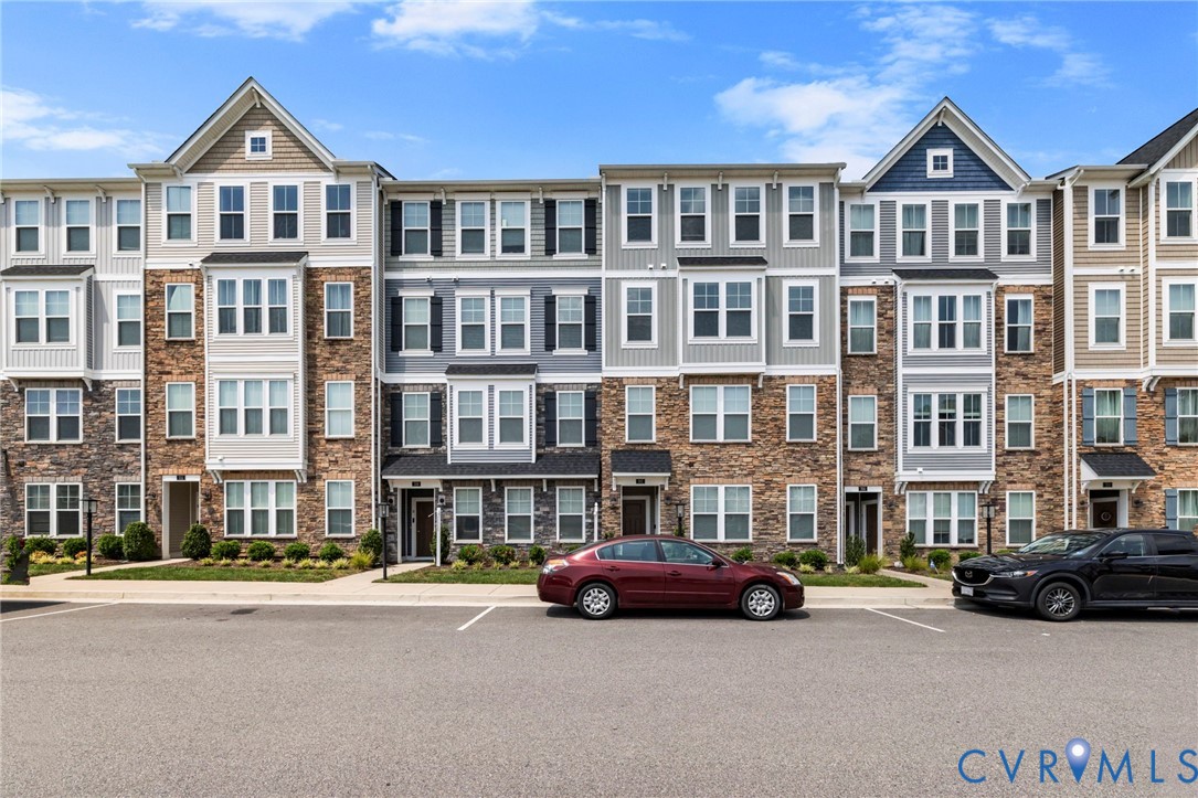 707 McCormick Farm Dr Unit#B
