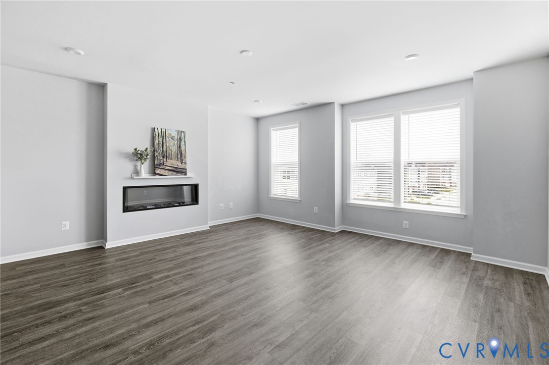 707 McCormick Farm Dr Unit#B