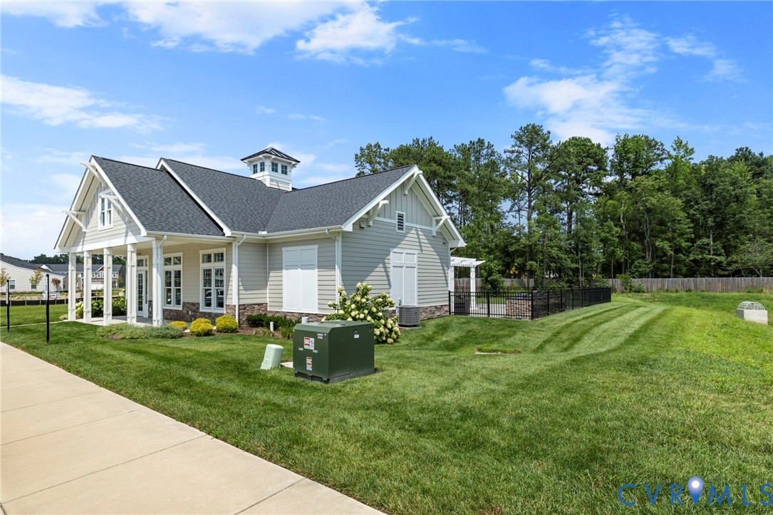 707 McCormick Farm Dr Unit#B