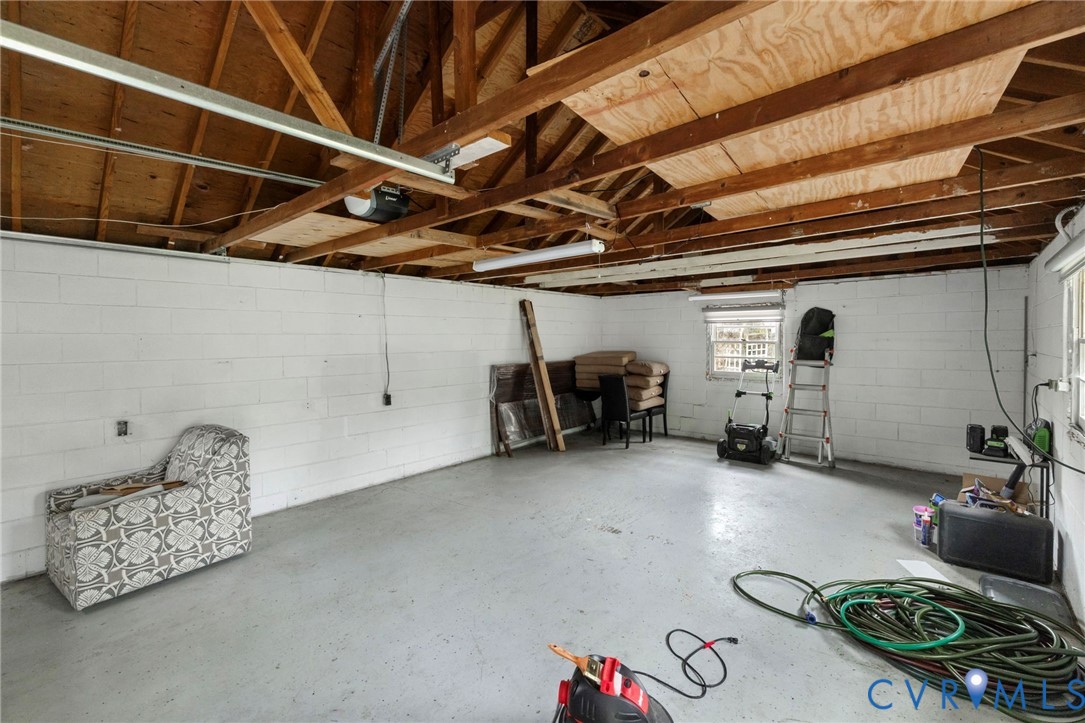 712 Timken Dr