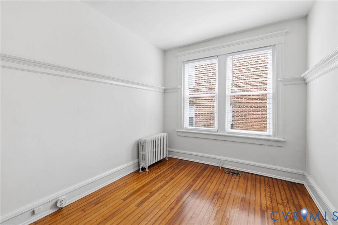 2425 W Main St