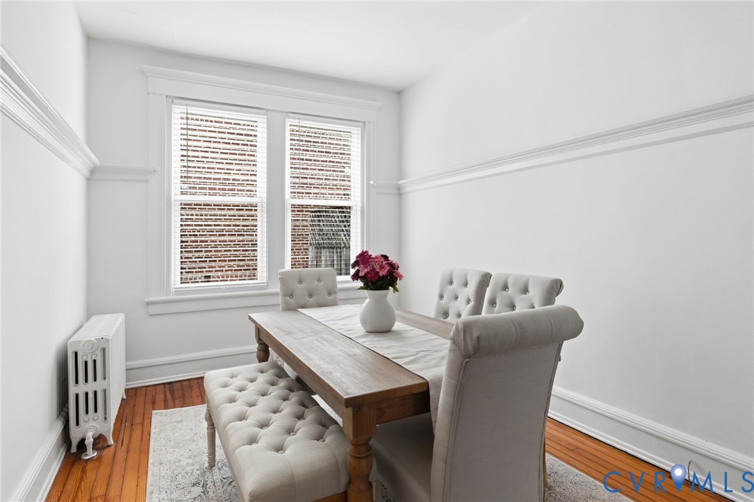 2425 W Main St