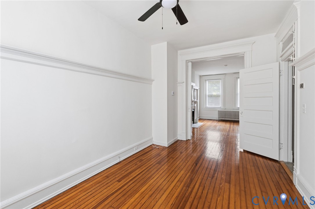 2425 W Main St