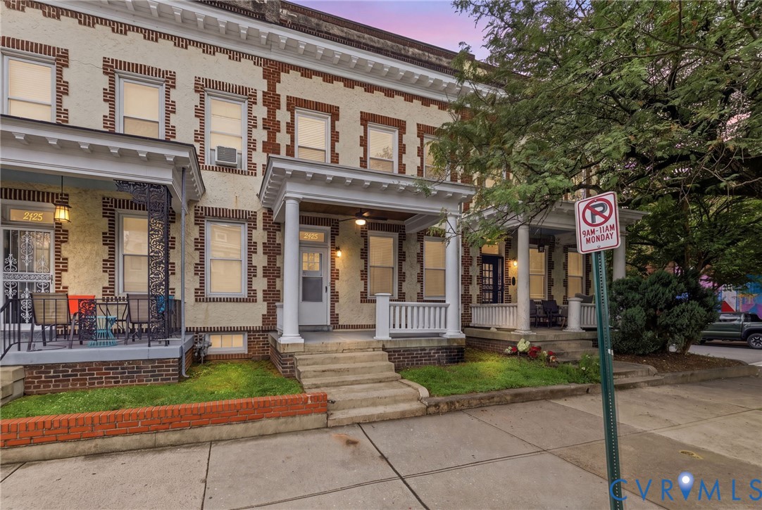 2425 W Main St
