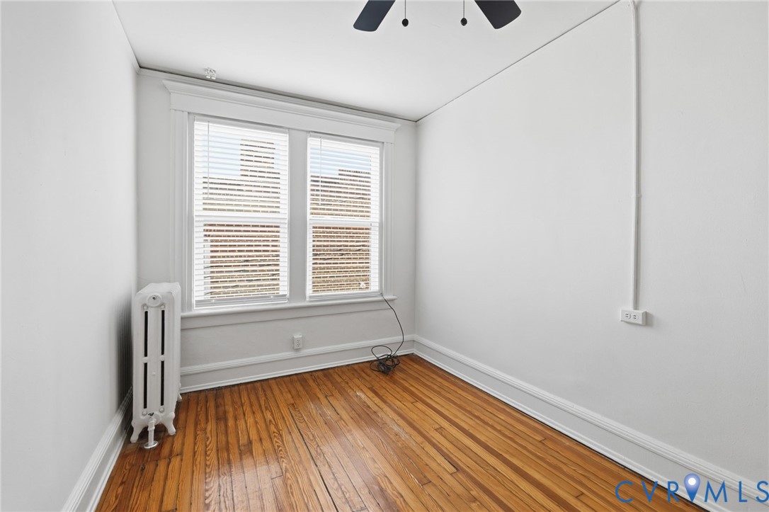 2425 W Main St