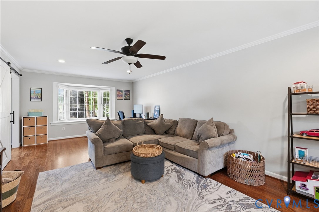 1109 Swissvale Pl