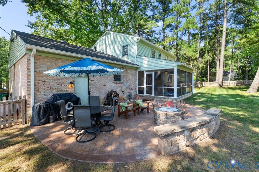 1109 Swissvale Pl