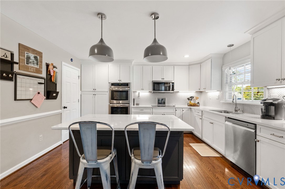 1109 Swissvale Pl