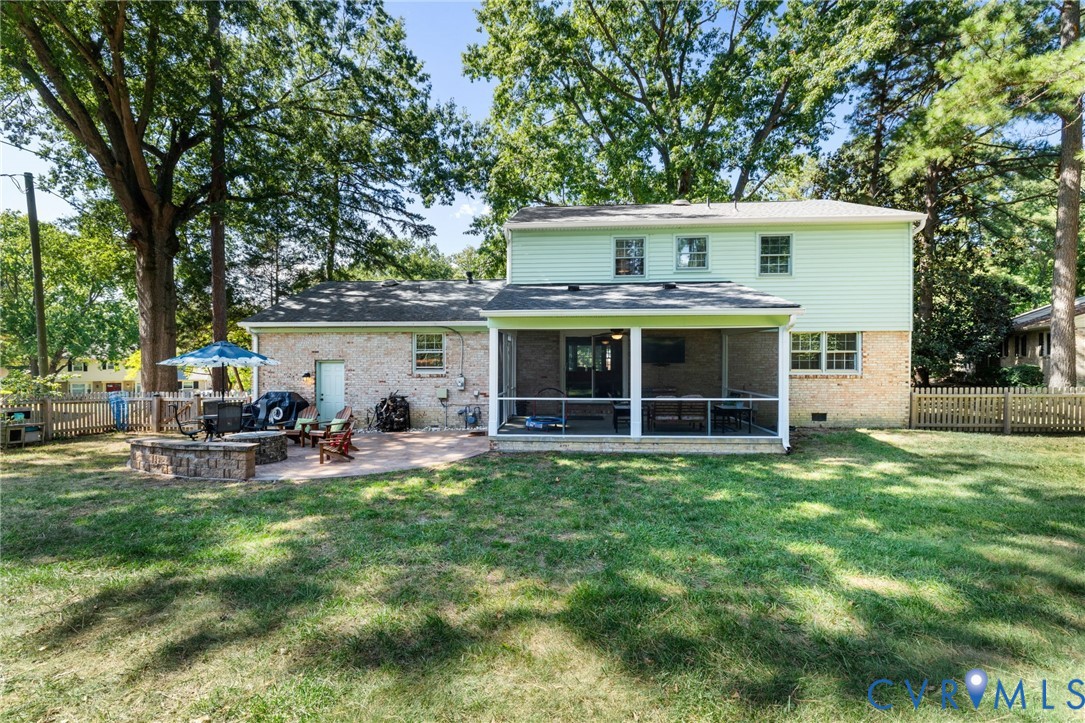 1109 Swissvale Pl