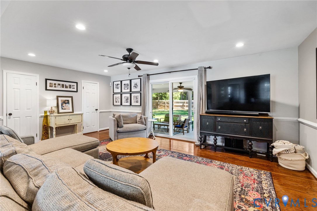 1109 Swissvale Pl