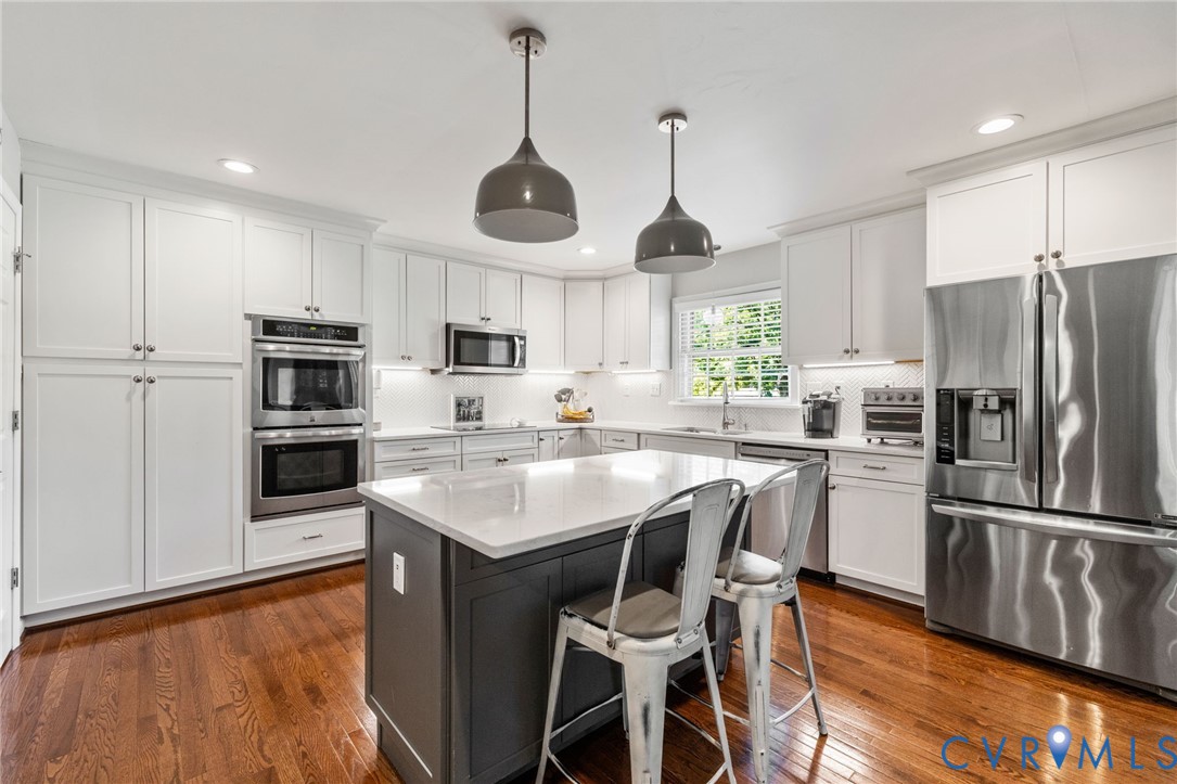1109 Swissvale Pl