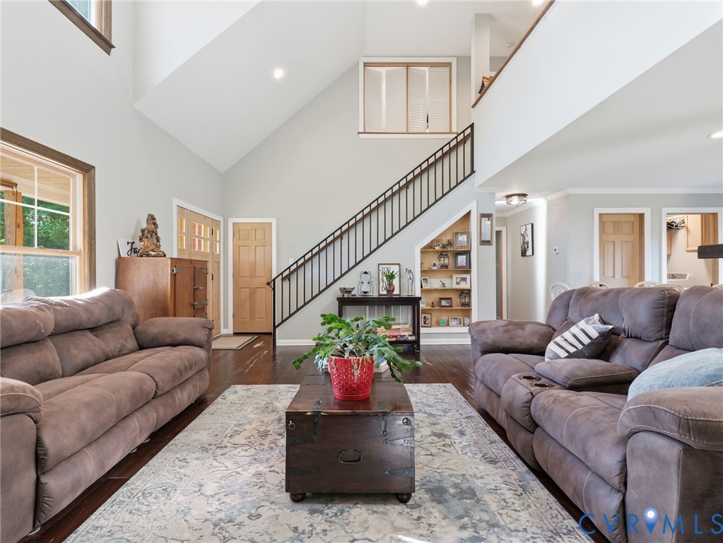 16233 Pleasant Mill Rd